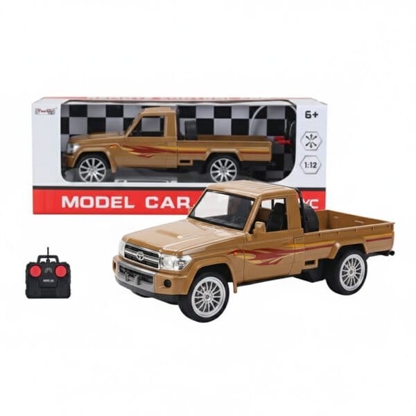 شاحنة  بالتحكم عن بعد